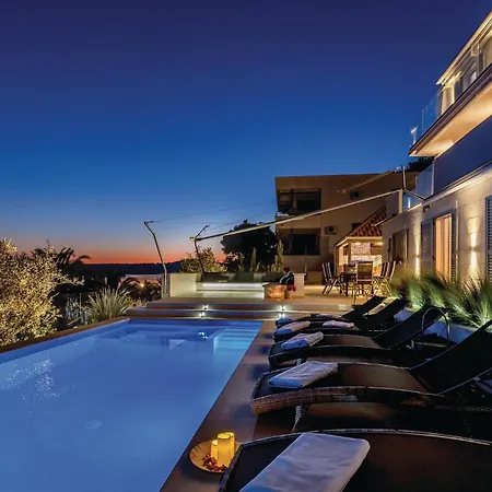 Cozy In With House Sea View Hébergement de vacances Milna (Brac)