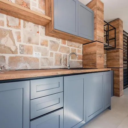 Hébergement de vacances Cozy In With House Sea View Milna (Brac)