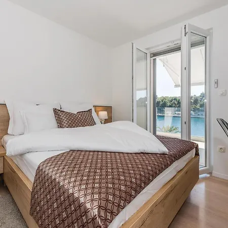 Cozy In With House Sea View Hébergement de vacances