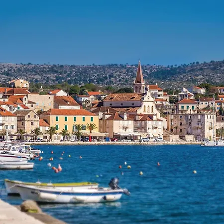 Hébergement de vacances Cozy In With House Sea View *